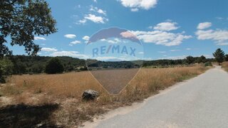 Land for sale in Covilhã, Portugal — €15,000