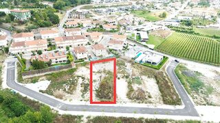 Land for sale in Guimarães, Portugal — €180,000