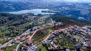 Land for sale in Penafiel, Portugal — €497,000