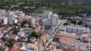 Land for sale in Almada, Portugal — €825,000