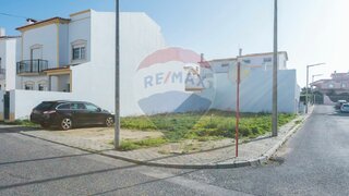 Land for sale in Peniche, Portugal — €150,000