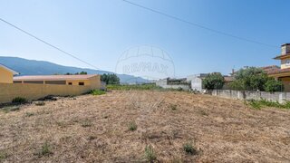 Land for sale in Chaves, Portugal — €77,500