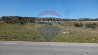 Land for sale in Alcanena, Portugal — €110,000