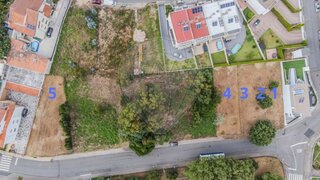 Land for sale in Vila Nova de Gaia, Portugal — €75,000