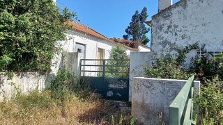 Land for sale in Loures, Portugal — €399,900