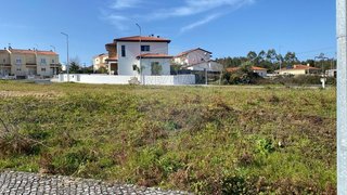Terreno para venda em Batalha, Portugal — 34 900 €
