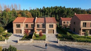 Land for sale in Oliveira do Bairro, Portugal — €90,000