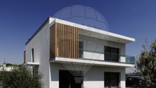 Land for sale in Cartaxo, Portugal — €92,000