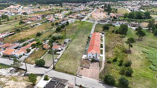 Land for sale in Marinha Grande, Portugal — €179,000