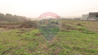 Land for sale in Lousada, Portugal — €499,000