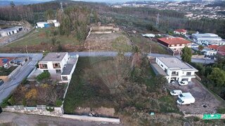 Land for sale in Paços de Ferreira, Portugal — €60,000