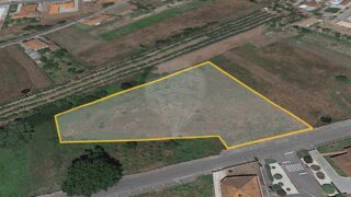 Land for sale in Oliveira do Bairro, Portugal — €64,000
