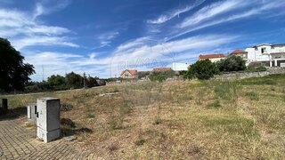 Land for sale in Seia, Portugal — €24,500