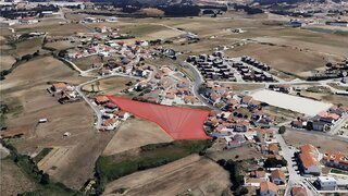 Land for sale in Torres Vedras, Portugal — €380,000