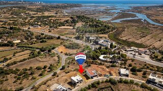 Land for sale in Portimão, Portugal — €188,000