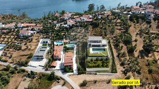 Terreno para venda em Ferreira do Zêzere, Portugal — 230 000 €