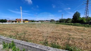 Land for sale in Aveiro, Portugal — €195,000