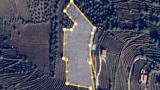 Land for sale in Armamar, Portugal — €130,000