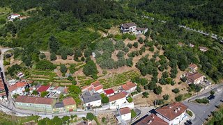 Land for sale in Coimbra, Portugal — €699,000
