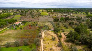 Land for sale in Mora, Portugal — €42,500