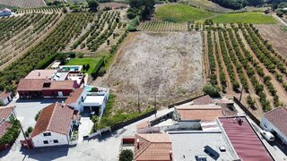 Land for sale in Bombarral, Portugal — €77,000