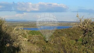 Land for sale in Reguengos de Monsaraz, Portugal — €130,000