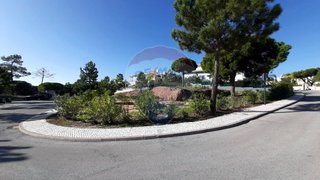 Land for sale in Loulé, Portugal — €2,775,000