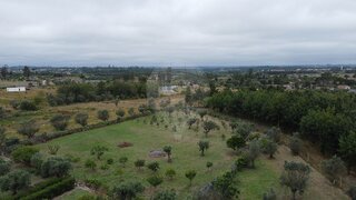 Terreno para venda em Seia, Portugal — 58 000 €