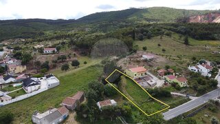 Land for sale in Cadaval, Portugal — €60,000