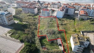 Land for sale in Leiria, Portugal — €105,000