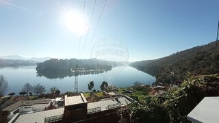 Land for sale in Gondomar, Portugal — €90,000
