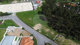 Terreno · 600 m² · 72 500 €