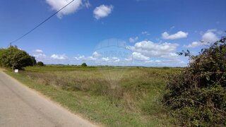 Terreno · 16 880 m² · 38 000 €