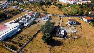 Land for sale in Cartaxo, Portugal — €120,000