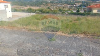 Terreno para venda em Celorico da Beira, Portugal — 43 850 €