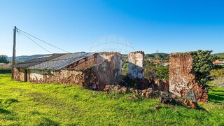 Land for sale in Silves, Portugal — €175,000