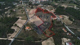 Terreno para venda em Celorico da Beira, Portugal — 30 000 €