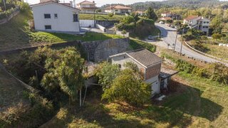 Land for sale in Póvoa de Lanhoso, Portugal — €86,500