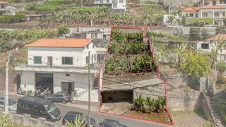 Land for sale in Câmara de Lobos, Portugal — €42,500