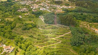 Land for sale in Marco de Canaveses, Portugal — €215,000