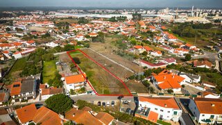 Terreno para venda em Marinha Grande, Portugal — 120 000 €