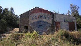 Land for sale in Nelas, Portugal — €25,000