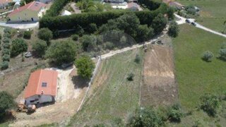 Land for sale in Porto de Mós, Portugal — €29,950