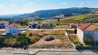 Land for sale in Sabrosa, Portugal — €60,000