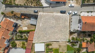 Land for sale in Amarante, Portugal — €41,500