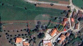 Land for sale in Porto de Mós, Portugal — €29,500