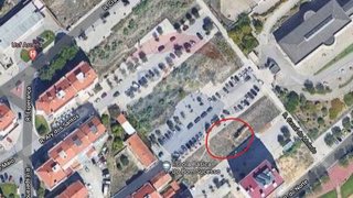 Terreno · 330 m² · 650 000 €