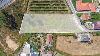 Land for sale in Felgueiras, Portugal — €175,000