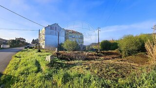 Land for sale in Santa Comba Dão, Portugal — €54,900