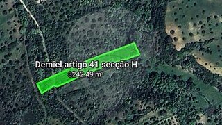 Land for sale in Torres Novas, Portugal — €65,000